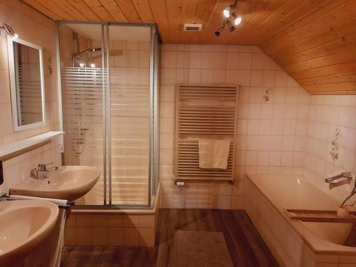 Ferienwohnungen Roessle Stiefenhofen Bagian luar foto